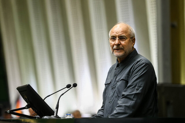 قالیباف: اصلاحات اقتصادی بدون اصلاحات انرژی حرف بی‌ربطی است