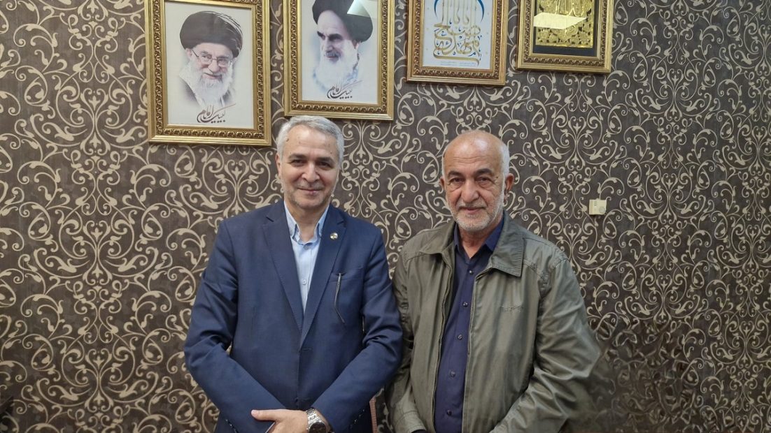 تجلیل از همکار پیشکسوت عرصه خبر مخابرات منطقه گیلان