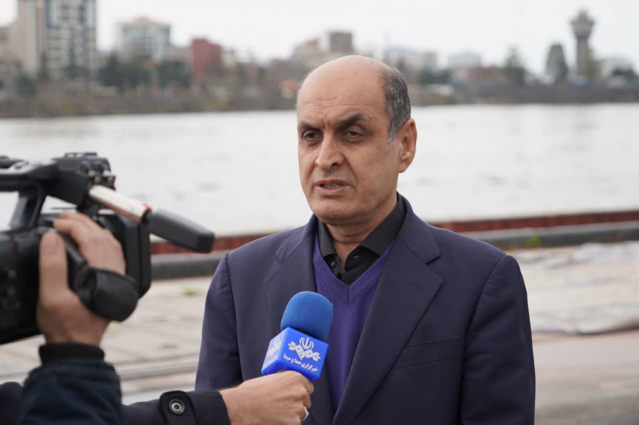 ۲۰۰ هزار تن کالای اساسی از مجتمع بندری انزلی وارد بازار می شود