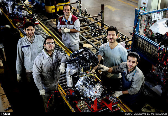 دو خواسته مهم کارگران در هفته کارگر