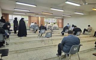 بازدید رئیس دانشکده پرستاری و مامایی شهید بهشتی رشت از روند برگزاری امتحانات پایان ترم