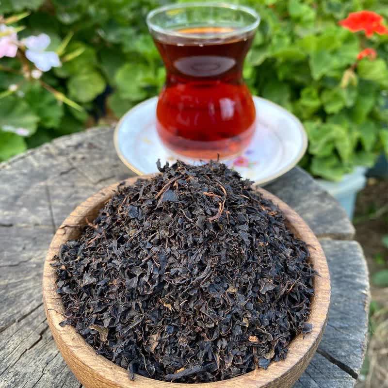 چاییکاران مقدار بیش از 2829 تن از سهمیه کود خود را در چهارماهه ی اول سال جاری دریافت کردند